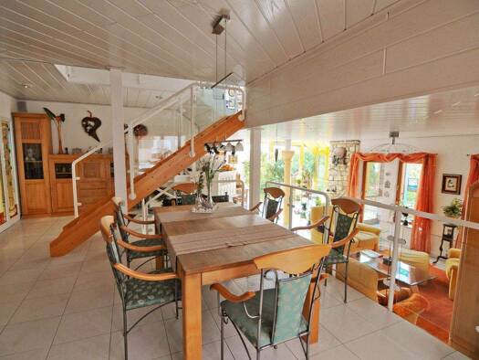 Einfamilienhaus zum Kauf 898.000 € 10 Zimmer 243 m² 580 m² Grundstück Bondorf 71149