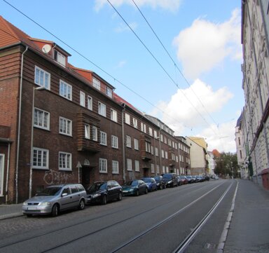 Wohnung zum Kauf 144.900 € 4 Zimmer 81 m² 1. Geschoss frei ab sofort Goethestraße 32 Feldstadt Schwerin 19053