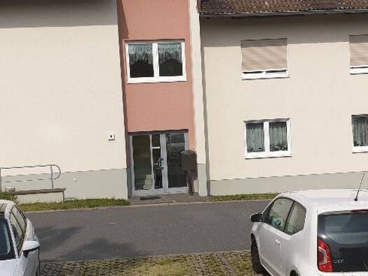 Wohnung zum Kauf 125.500 € 2,5 Zimmer 73 m² 2. Geschoss Kobitzscher Weg 6 Ullendorf Klipphausen 01665