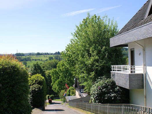 Einfamilienhaus zum Kauf 290.000 € 6 Zimmer 150 m² 510 m² Grundstück Benroth Nümbrecht / Benroth 51588