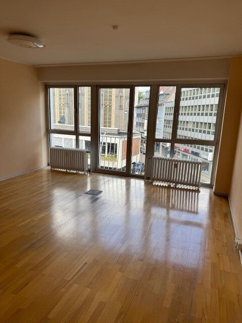 Praxis zur Miete 2.050 € 5 Zimmer 136 m²<br/>Bürofläche Altstadt - Nord Köln 50667