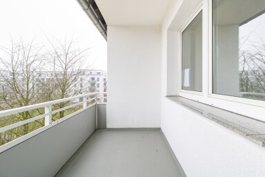 Wohnung zur Miete 381 € 2 Zimmer 55,9 m² 3. Geschoss frei ab 01.02.2025 Richard-Wagner-Straße 17 Rheinhausen - Mitte Duisburg 47226