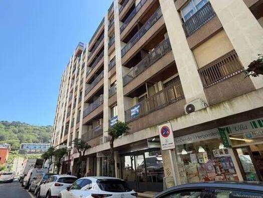 Verkaufsfläche zum Kauf 625.000 € 135 m² Verkaufsfläche Calle Secundino Esnaola, 48 San Sebastián 20001