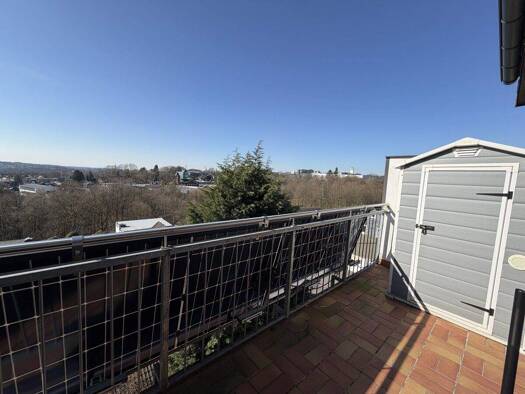 Wohnung zur Miete 990 € 3 Zimmer 100 m² frei ab 01.06.2026 Intzestr. 64 Süd Remscheid 42859