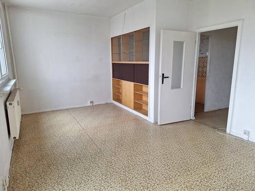 Wohnung zur Miete 300 € 3 Zimmer 57 m² 2. Geschoss Straße der Jugend 4 Sandersdorf 06792