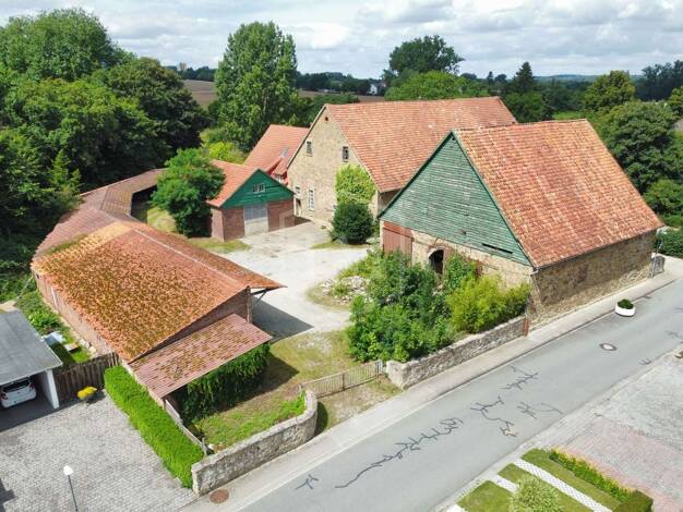 Bauernhaus zum Kauf 399.000 € 20 Zimmer 550 m² 15.513 m² Grundstück Innenstadt Bad Salzuflen 32105