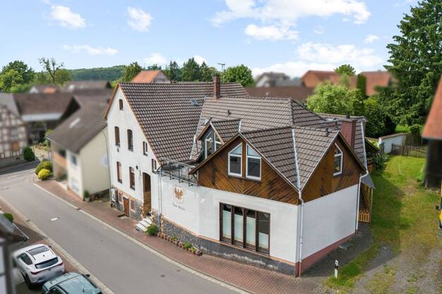 Restaurant zum Kauf 367.000 € 499 m² Gastrofläche 921 m² Grundstück Steinberg Gedern 63688