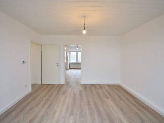 Wohnung zur Miete 550 € 3 Zimmer 60,5 m² 3. Geschoss frei ab sofort Karl-Meyer-Straße 70 Schonnebeck Essen 45309