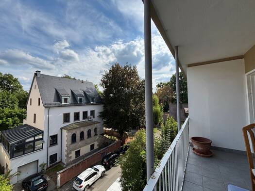Wohnung zum Kauf 378.000 € 4 Zimmer 108 m² Geschoss 3/3 frei ab sofort Dutzendteich Südöstliche Außenstadt 90478
