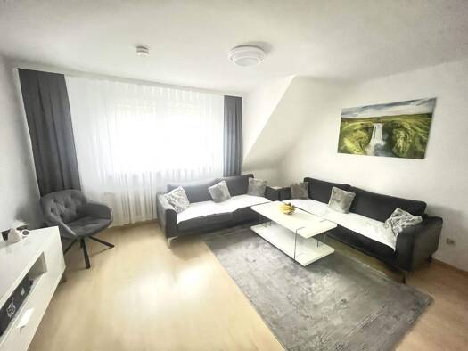Wohnung zur Miete 668 € 3 Zimmer 76 m² frei ab sofort Güls Koblenz 56072