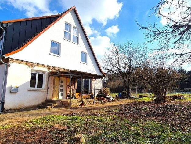 Doppelhaushälfte zum Kauf 198.000 € 133 m² 825 m² Grundstück frei ab sofort Frankenberg 35066