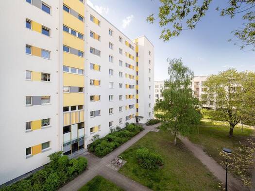 Wohnung zur Miete 533 € 2 Zimmer 56,9 m² 6. Geschoss frei ab sofort Freudenberger Weg 6 Spandau Spandau 13583