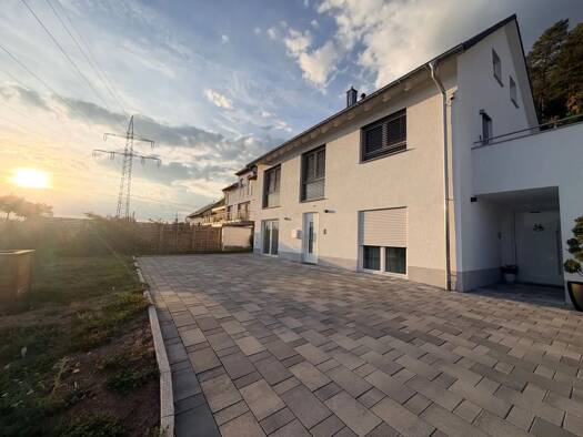 Terrassenwohnung zur Miete 860 € 3,5 Zimmer 82 m² frei ab 01.11.2026 Neufra Rottweil 78628