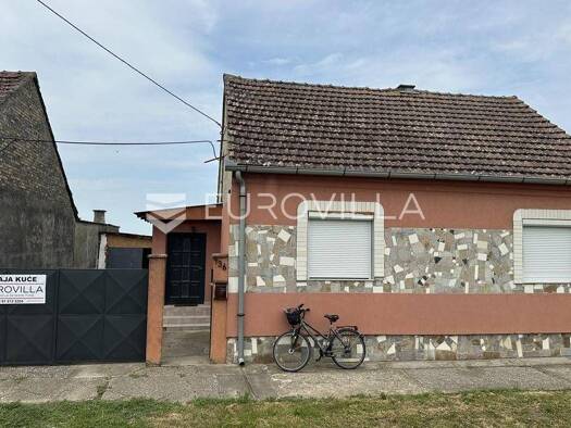 Haus zum Kauf 50.000 € 2 Zimmer 102 m² Dalj Erdut