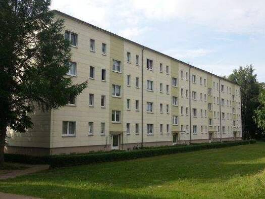 Wohnung zur Miete 400 € 4 Zimmer 76 m² 3. Geschoss frei ab sofort Chemnitz Blankenhof 17039