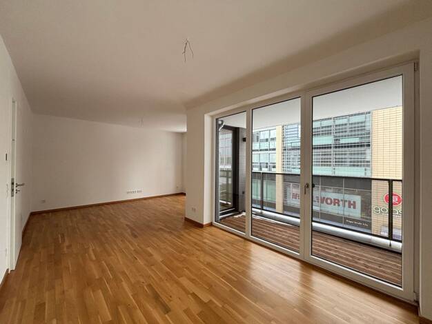 Wohnung zur Miete 839 € 2 Zimmer 70,3 m² 3. Geschoss frei ab sofort Prager Straße 1 c Seevorstadt-Ost/Großer Garten Ortsamtsbereich Altstadt 01069