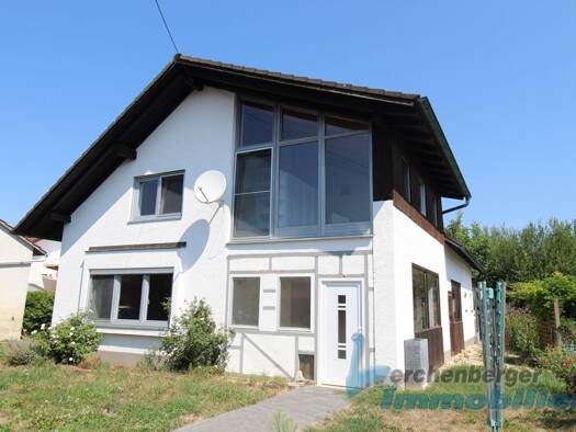 Einfamilienhaus zum Kauf 269.000 € 7 Zimmer 210 m² 617 m² Grundstück Eichendorf Eichendorf 94428