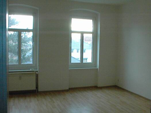 Wohnung zur Miete 345 € 2 Zimmer 57 m² Debschwitz Gera 07548