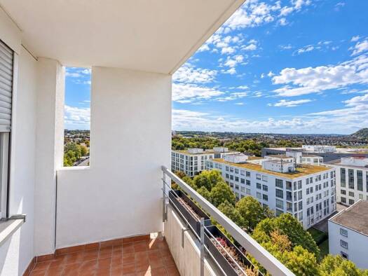 Wohnung zum Kauf 197.000 € 3 Zimmer 58 m² 11. Geschoss Eglosheim Ludwigsburg 71634
