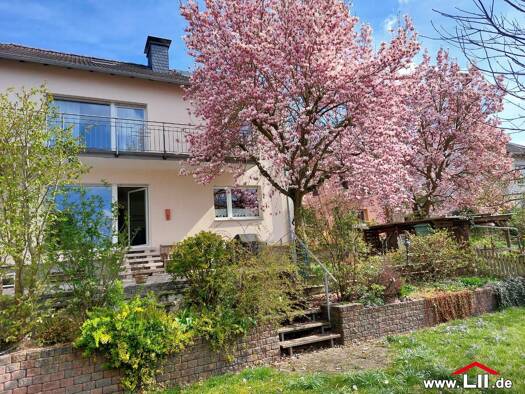 Haus zum Kauf 945.000 € 6 Zimmer 180 m² 478 m² Grundstück Nieder-Erlenbach Frankfurt, Nieder-Erlenbach 60437