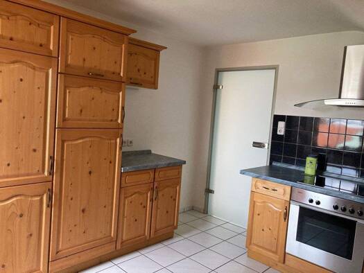 Wohnung zur Miete 900 € 4 Zimmer 90 m² Geschoss 2/2 frei ab sofort Großschwarzenlohe Wendelstein 90530
