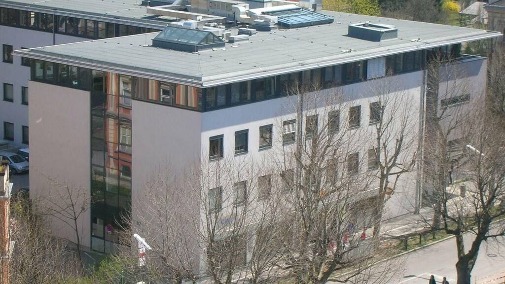 Bürofläche zur Miete 6 Zimmer 152,5 m² Bürofläche Bernardin Wels 4600