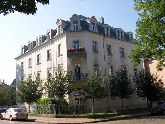 Mehrfamilienhaus zum Kauf 2.300.000 € 48 Zimmer 964,7 m² 880 m² Grundstück Löbtau-Süd Dresden 01159