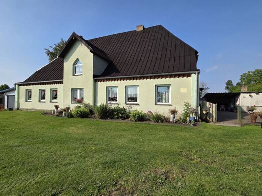 Einfamilienhaus zum Kauf 79.900 € 8 Zimmer 255 m² 1.993 m² Grundstück Keffenbrink Grammendorf 18513