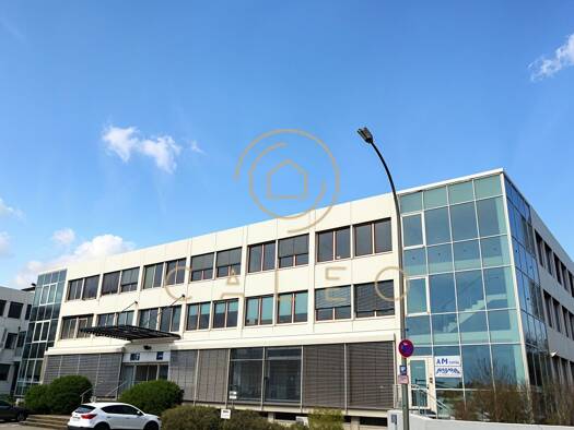 Bürofläche zur Miete provisionsfrei 10 € 305 m² Bürofläche teilbar ab 305 m² Bergen-Enkheim Bergen-Enkheim 60388