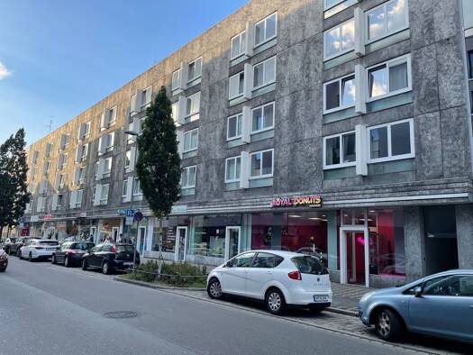Verkaufsfläche zur Miete provisionsfrei 2.000 € 101,8 m² Verkaufsfläche Dr.-Kurt-Schumacher-Straße 8 Lorenz Nürnberg 90402
