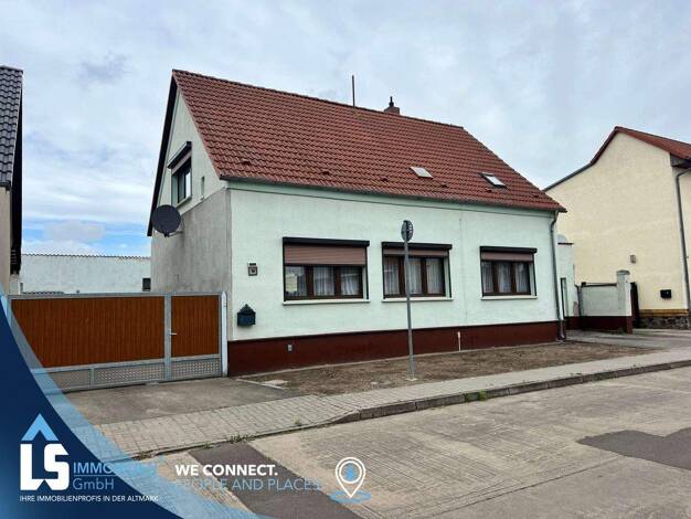 Einfamilienhaus zum Kauf 100.000 € 4 Zimmer 160 m² 835 m² Grundstück Mahlwinkel 39517