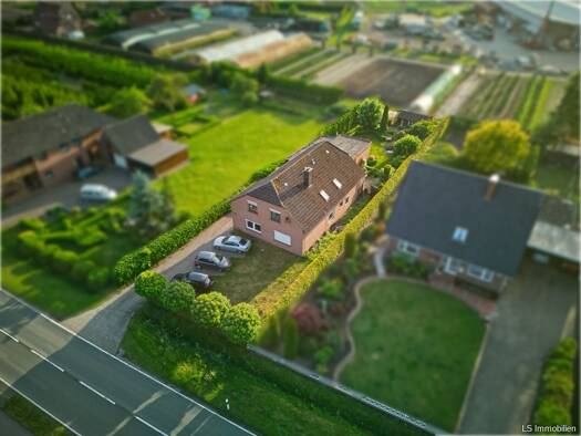 Mehrfamilienhaus zum Kauf 349.000 € 9 Zimmer 190 m² 877 m² Grundstück Ekern Bad Zwischenahn 26160