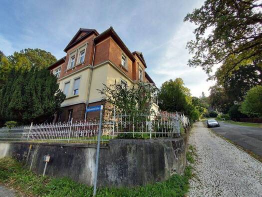 Villa zum Kauf 360.000 € 8 Zimmer 266 m² 1.645 m² Grundstück Blankenburg 38889