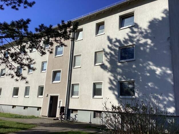 Wohnung zur Miete 755 € 4 Zimmer 75,6 m² frei ab 10.10.2026 Martin-Luther-Straße 31 Grone Göttingen 37081