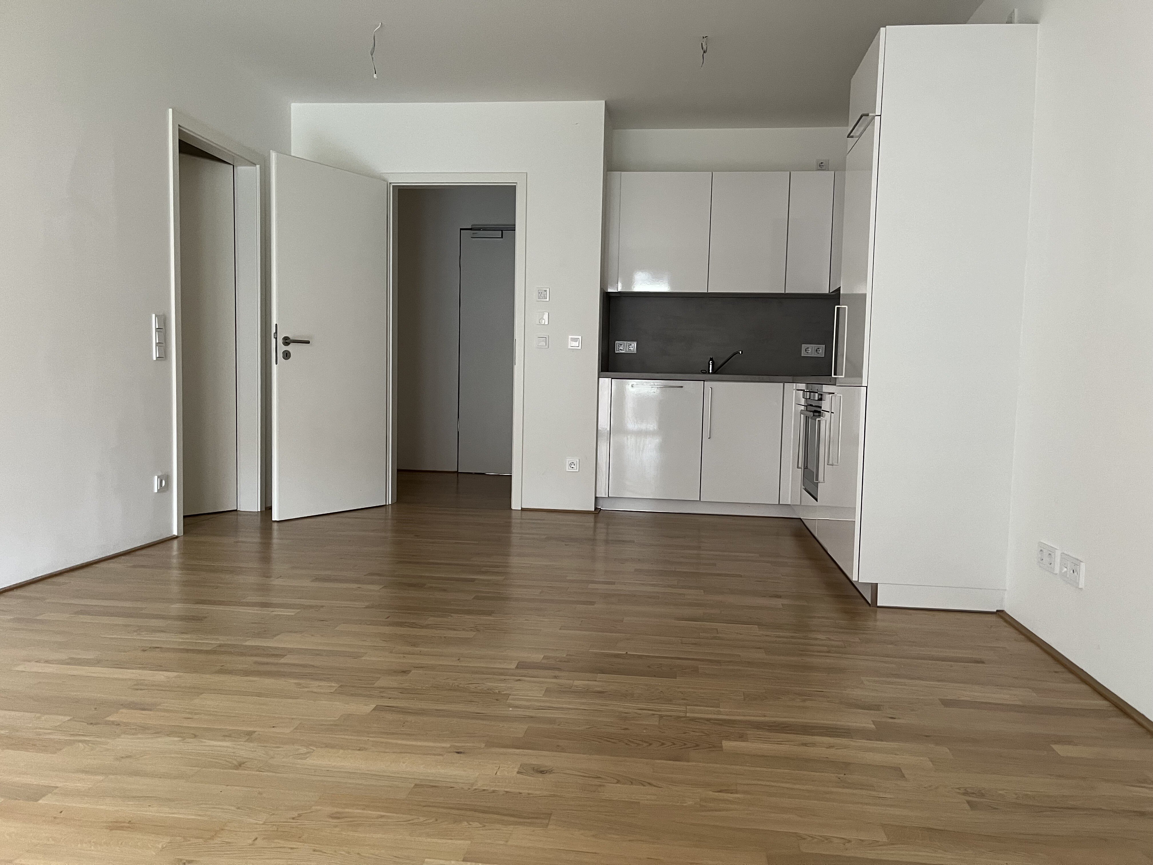 Studio zur Miete 950 € 3 Zimmer 86 m²<br/>Wohnfläche Reislingen Wolfsburg 38446