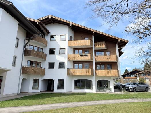 Wohnung zur Miete 750 € 2 Zimmer 3 Geschosse frei ab sofort Seebruck Seeon-Seebruck 83358