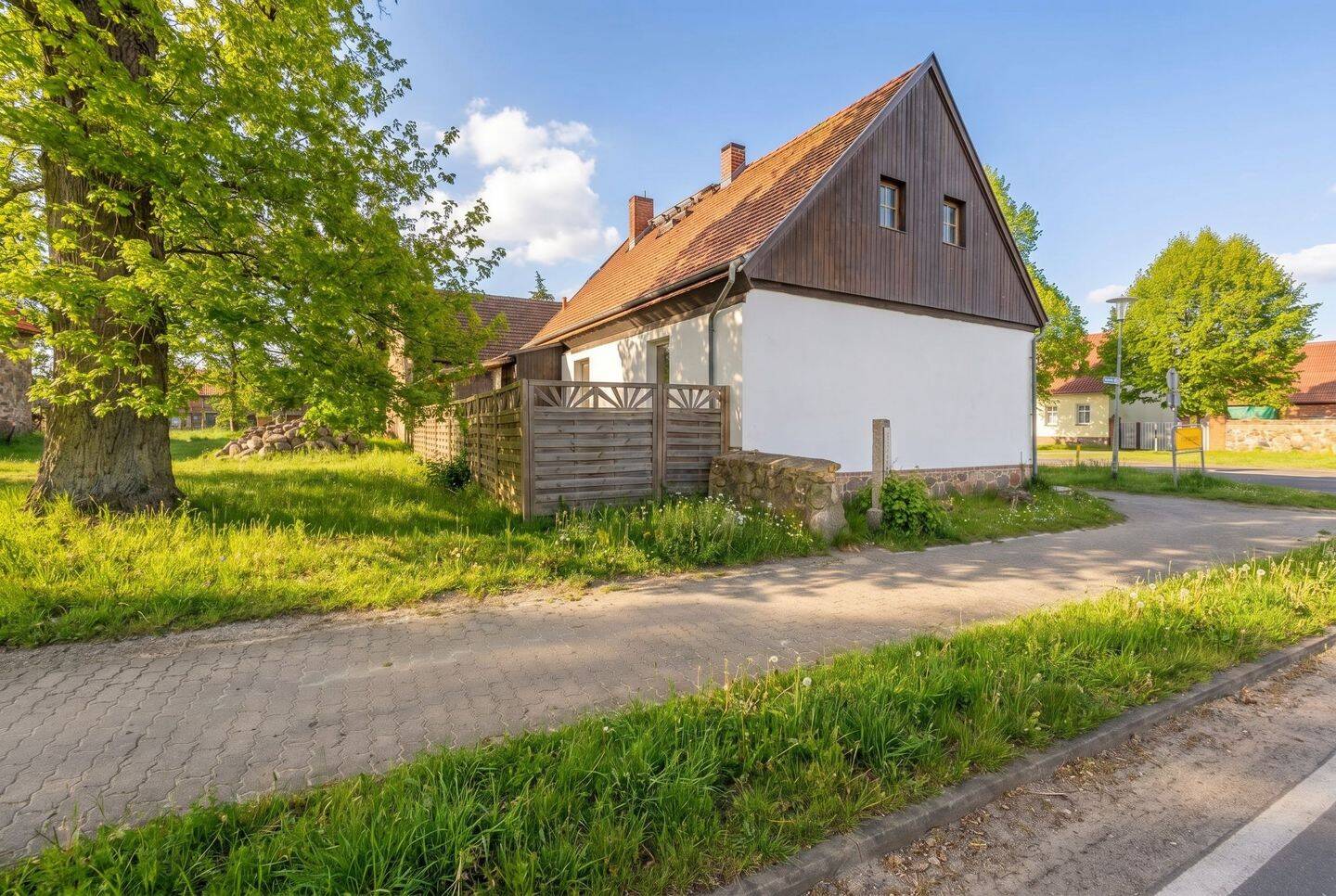 Einfamilienhaus zum Kauf - Ansicht 2