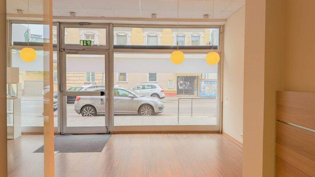 Verkaufsfläche zum Kauf 550.000 € 4 Zimmer 73,9 m² Verkaufsfläche Neuhausen-Nymphenburg München 80639