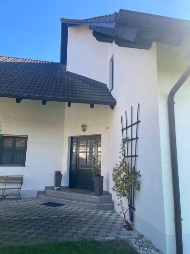 Haus zur Miete 1.800 € 7 Zimmer 180 m² 900 m² Grundstück Unterempfenbach Mainburg 84048