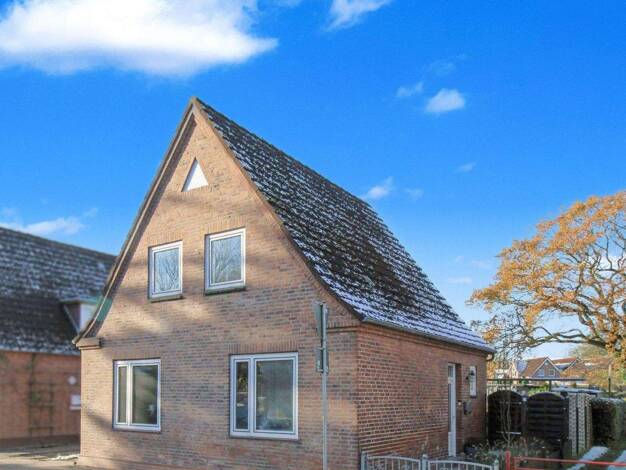 Einfamilienhaus zum Kauf 240.000 € 3 Zimmer 104,6 m² 650 m² Grundstück Heide 25746