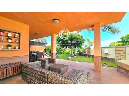 Reihenhaus zum Kauf 850.000 € 4 Zimmer 387 m² Santiago del Teide 38683