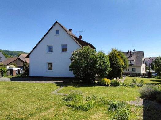 Einfamilienhaus zum Kauf 449.000 € 5 Zimmer 115 m² 783 m² Grundstück Luzernenstraße 4 Rollhofen Neunkirchen-Rollhofen 91233