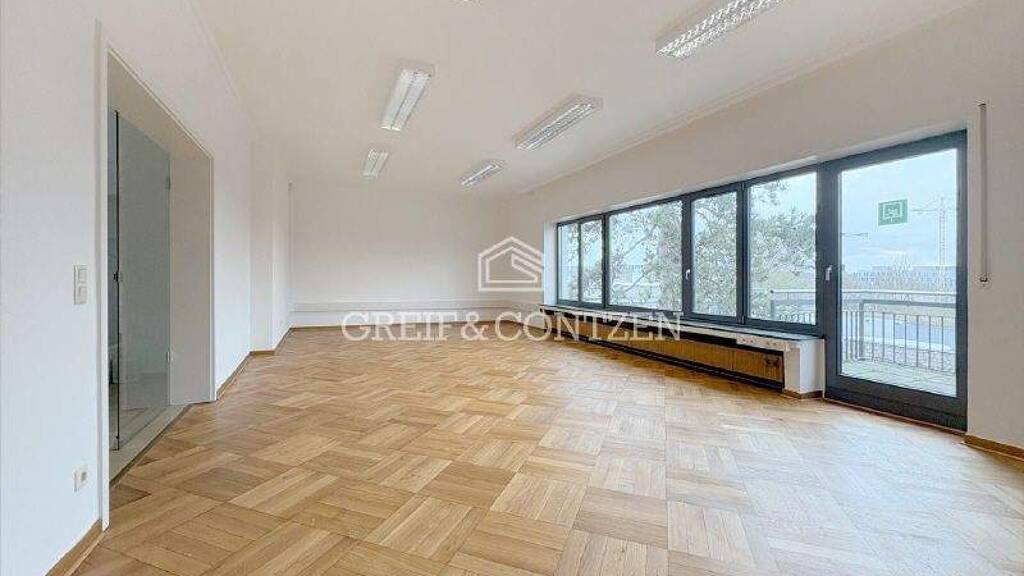 Büro zur Miete 11 € 178 m² Bürofläche Tannenbusch Bonn 53119