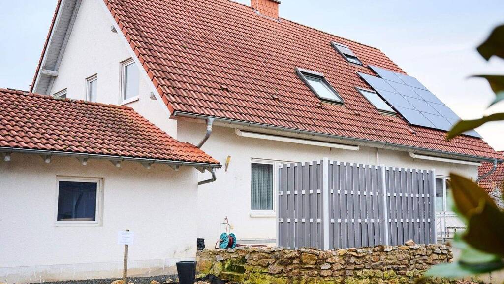 Doppelhaushälfte zum Kauf provisionsfrei 355.000 € 5 Zimmer 112 m² 249 m² Grundstück Sprendlingen 55576