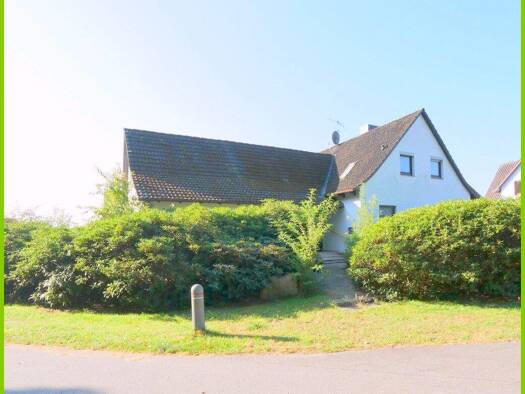 Einfamilienhaus zum Kauf 262.000 € 5,5 Zimmer 159 m² 1.149 m² Grundstück Heeslingen 27404