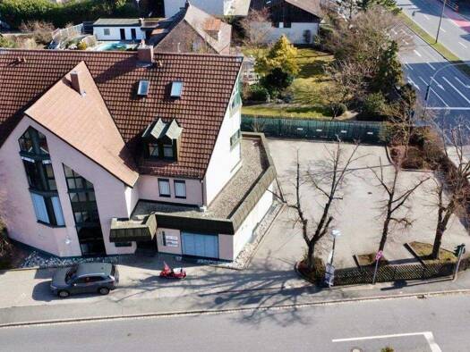 Bürogebäude zum Kauf als Kapitalanlage geeignet 1.666.000 € 687 m² 900 m² Grundstück Vordere Weichselgartenstr. 2 Altenberg Oberasbach 90522