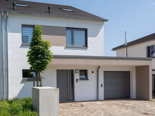 Doppelhaushälfte zum Kauf provisionsfrei 730.000 € 6 Zimmer 155 m² 335 m² Grundstück frei ab 01.04.2026 Schweich 54338