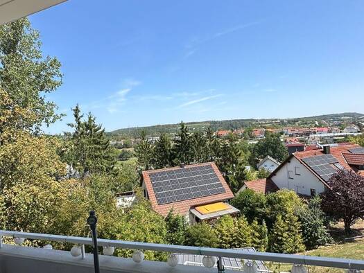 Wohnung zur Miete 1.020 € 3 Zimmer 90,8 m² 2. Geschoss frei ab sofort Im Glockenziel 2 Engen Engen 78234