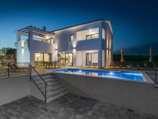 Einfamilienhaus zum Kauf 720.000 € 6 Zimmer 200 m² Krnica, Marčana Marčana 52206