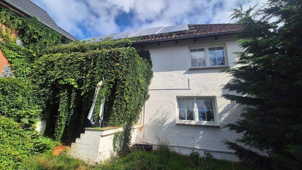 Doppelhaushälfte zum Kauf 149.500 € 6 Zimmer 135 m² 552 m² Grundstück Woltorf Peine 31224